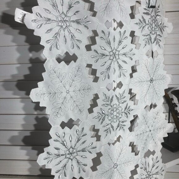 Christmas Holiday Table Runner Embroidered Snowflakes Cutwork Edges White/Silver - Picture 8 of 16